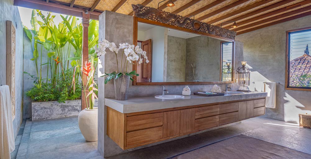 Villa Mandalay Dua - Master bathroom